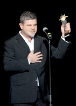 Gustavo Santaoalalla