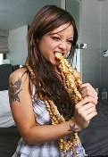 Thien Than Thi Nguyen 