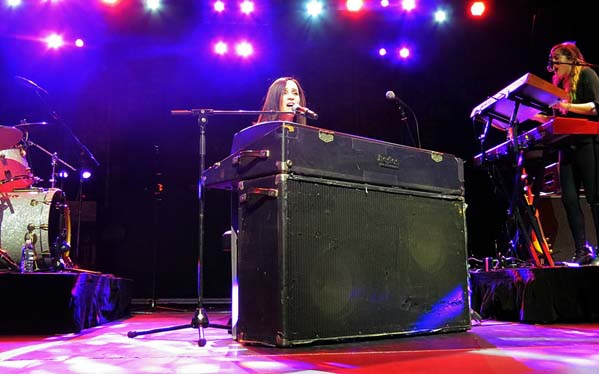 julieta venegas ceci bastida