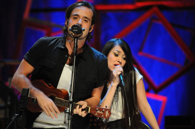 panda-mtv-unplugged-nicolas-turchetto-denisse-guerrero