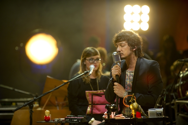 zoe-mtv-unplugged-1