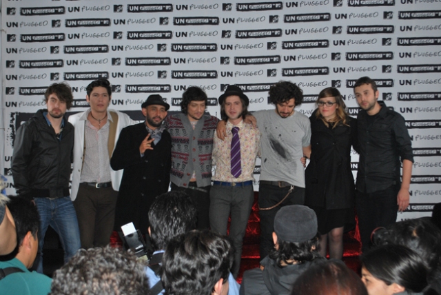 zoe-mtv-unplugged-ensamble_invitados