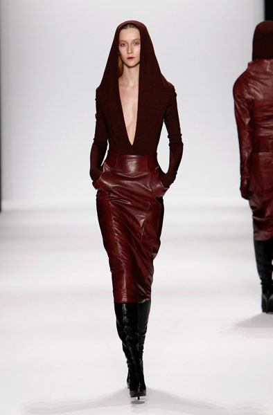 fashion-week-fall-2011-63415270