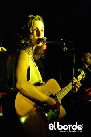 francisca-valenzuela-los-globos-06