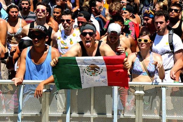 hard-summer-fest-2014-02
