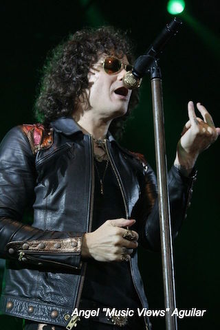 bunbury-calamaro-tijuana-10