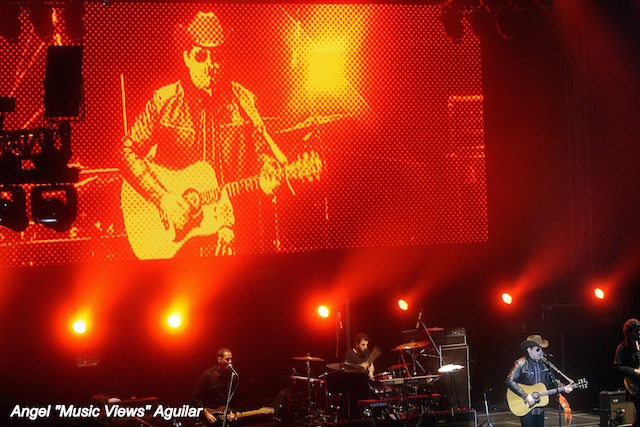 bunbury-calamaro-tijuana-3