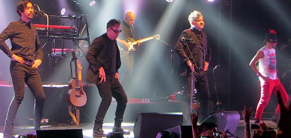 Café Tacvba at Fox Theatre