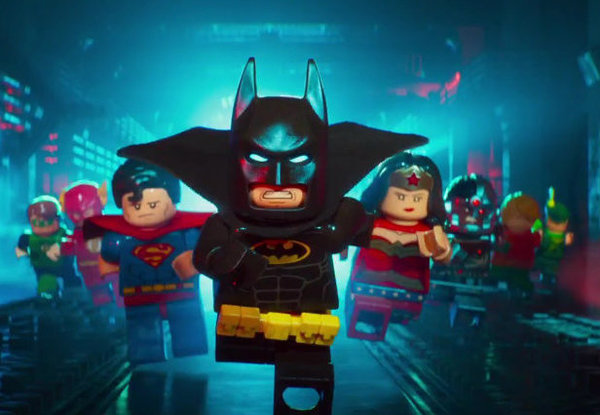 LEGO Batman Leading Superheroes