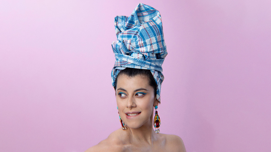 Mariel Mariel Premieres the Videoclip for Her Latest Single "La Batalla